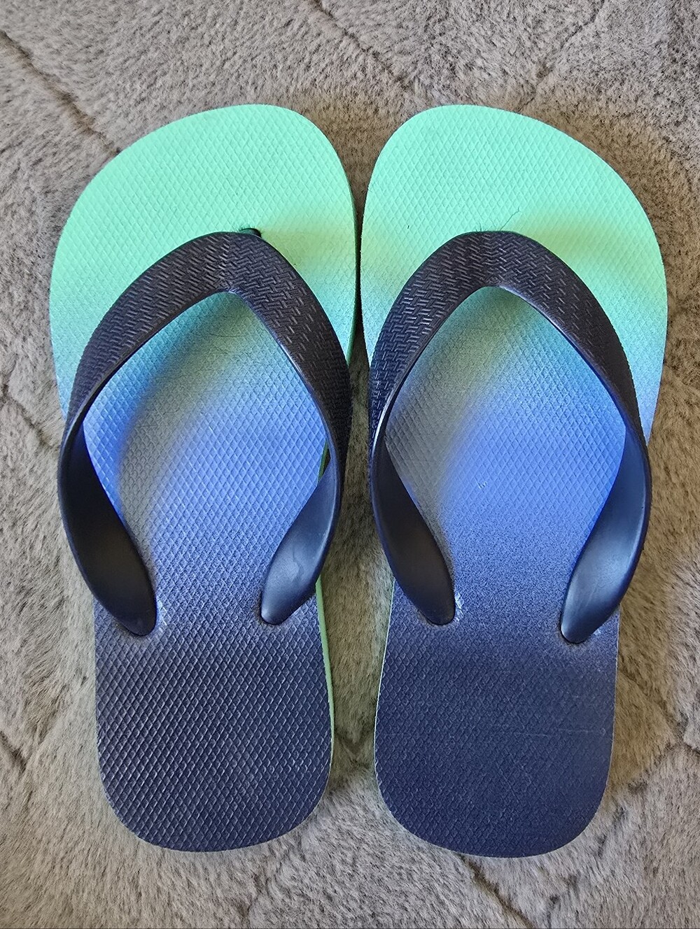 Old Navy Blue-to-Green Gradient Kids Flip Flops with Black Straps
